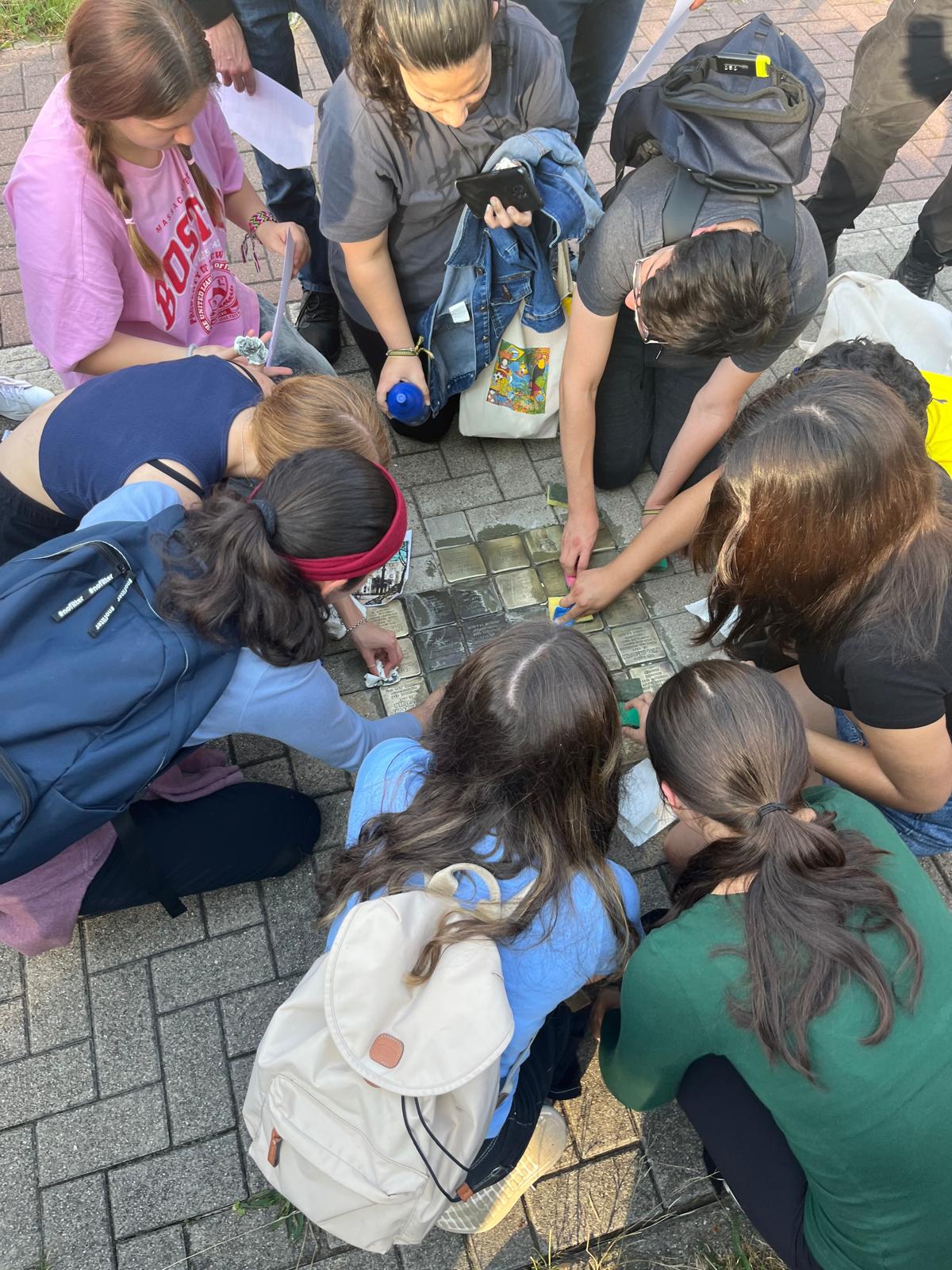 Rotex 1800 - Stolpersteine putzen